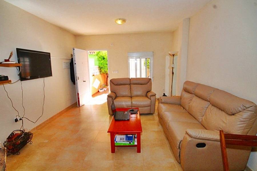 Torrevieja,Alicante,España,4 Bedrooms Bedrooms,1 BañoBathrooms,Adosada,34379