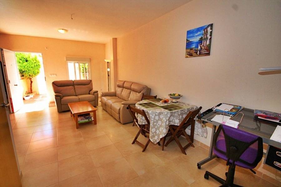 Torrevieja,Alicante,España,4 Bedrooms Bedrooms,1 BañoBathrooms,Adosada,34379