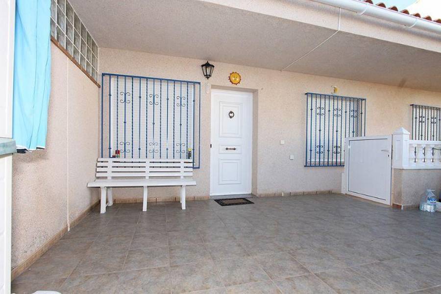 Orihuela,Alicante,España,2 Bedrooms Bedrooms,1 BañoBathrooms,Cabañas-bungalows,3895