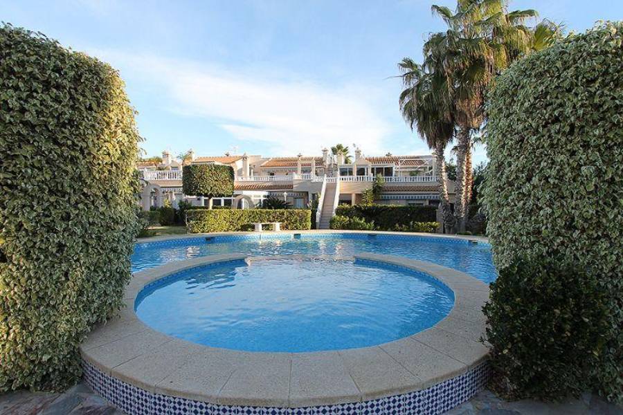 Orihuela,Alicante,España,2 Bedrooms Bedrooms,1 BañoBathrooms,Cabañas-bungalows,3895