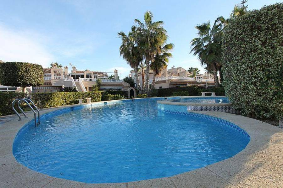 Orihuela,Alicante,España,2 Bedrooms Bedrooms,1 BañoBathrooms,Cabañas-bungalows,3895