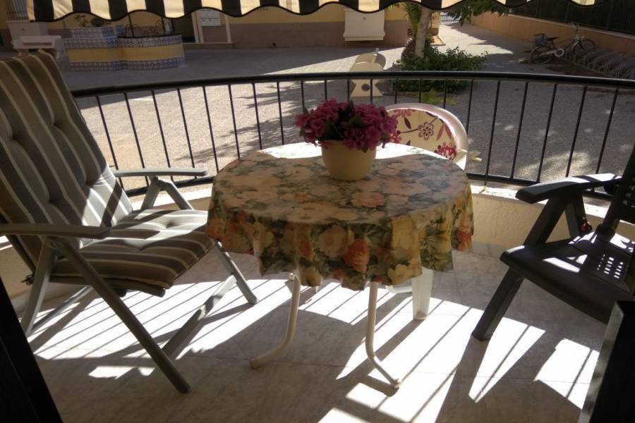 Santa Pola,Alicante,España,2 Bedrooms Bedrooms,1 BañoBathrooms,Planta baja,34395