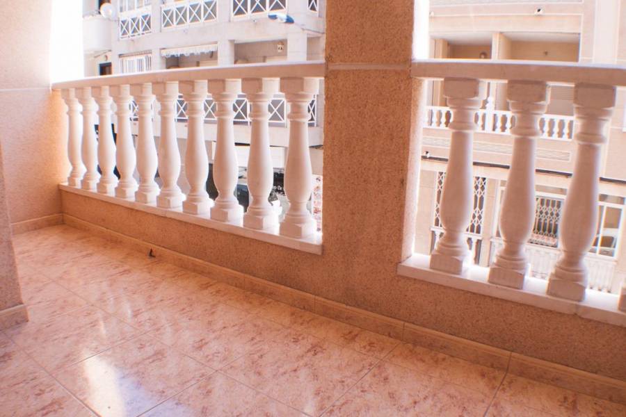 Torrevieja,Alicante,España,2 Bedrooms Bedrooms,1 BañoBathrooms,Apartamentos,34398