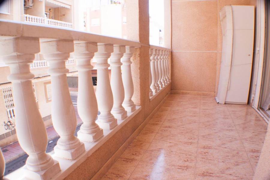 Torrevieja,Alicante,España,2 Bedrooms Bedrooms,1 BañoBathrooms,Apartamentos,34398