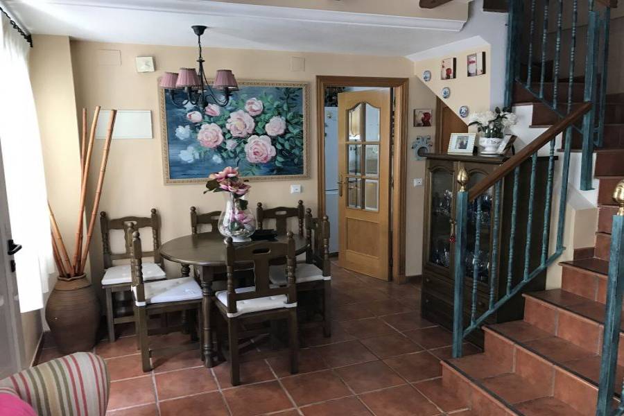 Santa Pola,Alicante,España,3 Bedrooms Bedrooms,2 BathroomsBathrooms,Adosada,34423