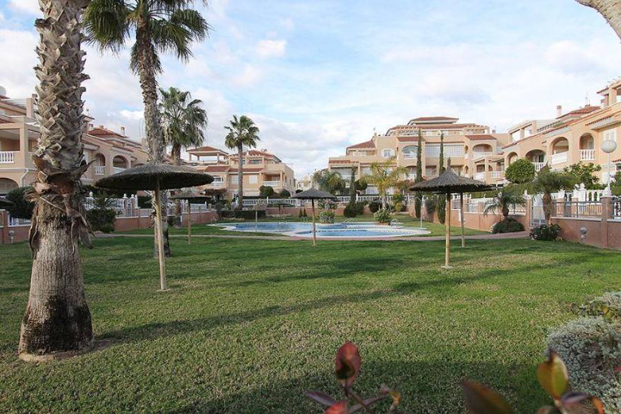 Orihuela,Alicante,España,2 Bedrooms Bedrooms,1 BañoBathrooms,Apartamentos,3899