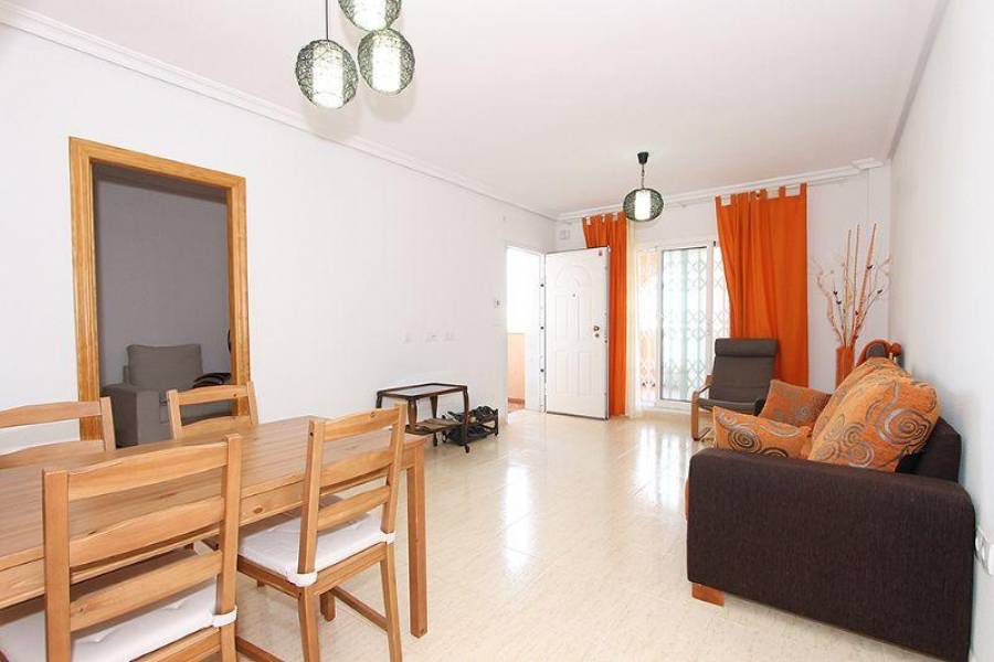 Orihuela,Alicante,España,2 Bedrooms Bedrooms,1 BañoBathrooms,Apartamentos,3899