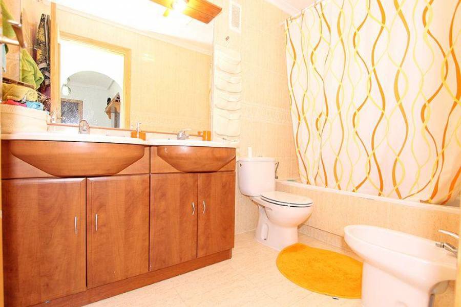 Orihuela,Alicante,España,2 Bedrooms Bedrooms,1 BañoBathrooms,Apartamentos,3899