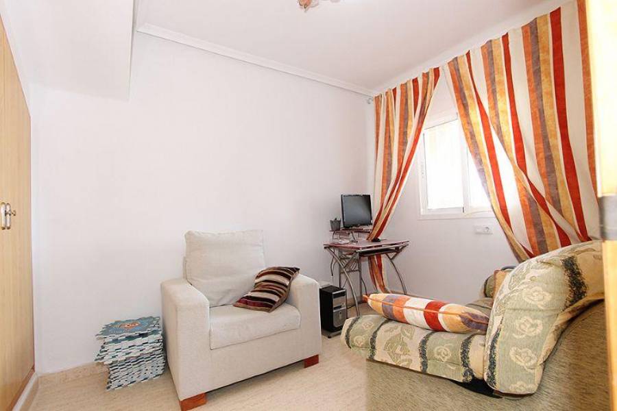 Orihuela,Alicante,España,2 Bedrooms Bedrooms,1 BañoBathrooms,Apartamentos,3899