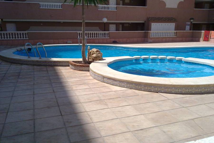 Santa Pola,Alicante,España,2 Bedrooms Bedrooms,1 BañoBathrooms,Apartamentos,34437