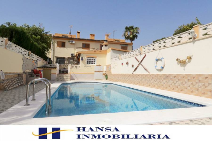 el Campello,Alicante,España,5 Bedrooms Bedrooms,3 BathroomsBathrooms,Adosada,34474