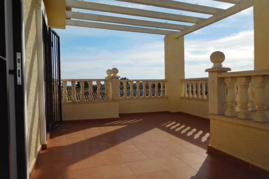 Monforte del Cid,Alicante,España,3 Bedrooms Bedrooms,2 BathroomsBathrooms,Chalets,34484