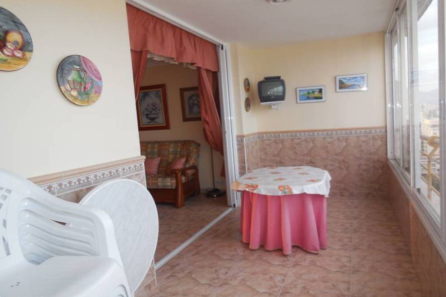 Alicante,Alicante,España,2 Bedrooms Bedrooms,1 BañoBathrooms,Apartamentos,34487