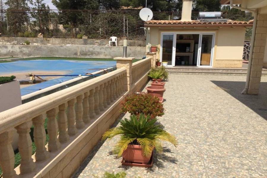 Elche,Alicante,España,5 Bedrooms Bedrooms,4 BathroomsBathrooms,Chalets,34575