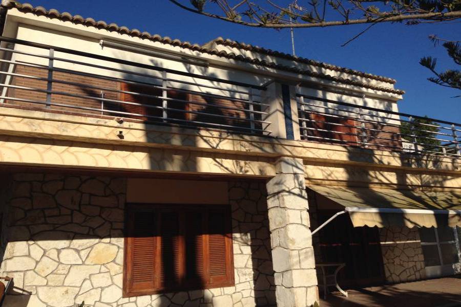 Elche,Alicante,España,9 Bedrooms Bedrooms,7 BathroomsBathrooms,Chalets,34587