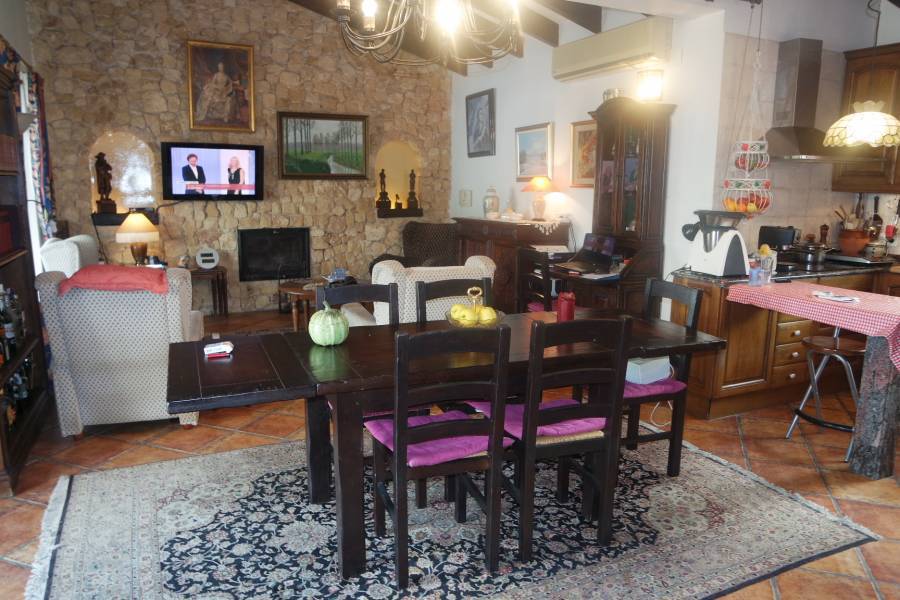 Mutxamel,Alicante,España,3 Bedrooms Bedrooms,2 BathroomsBathrooms,Chalets,34588