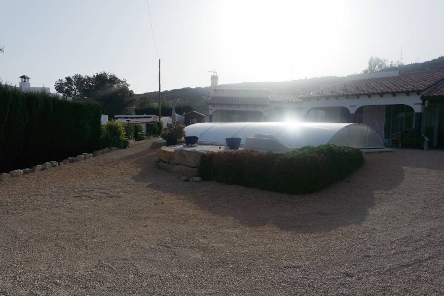 Mutxamel,Alicante,España,3 Bedrooms Bedrooms,2 BathroomsBathrooms,Chalets,34588