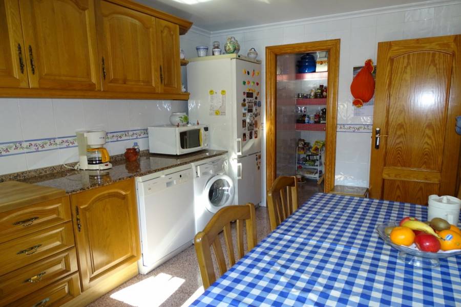 San Vicente del Raspeig,Alicante,España,4 Bedrooms Bedrooms,3 BathroomsBathrooms,Chalets,34643