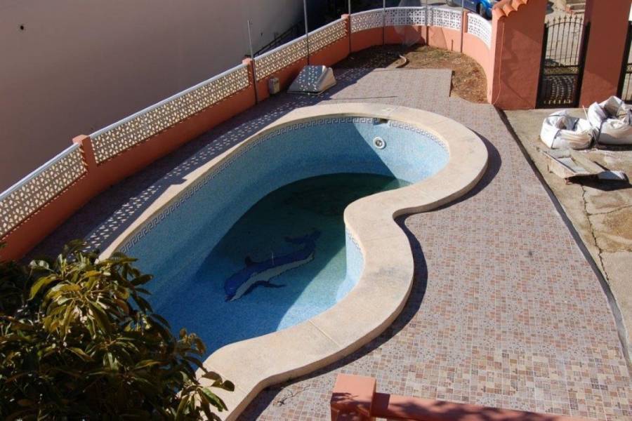 Polop,Alicante,España,4 Bedrooms Bedrooms,1 BañoBathrooms,Chalets,34725