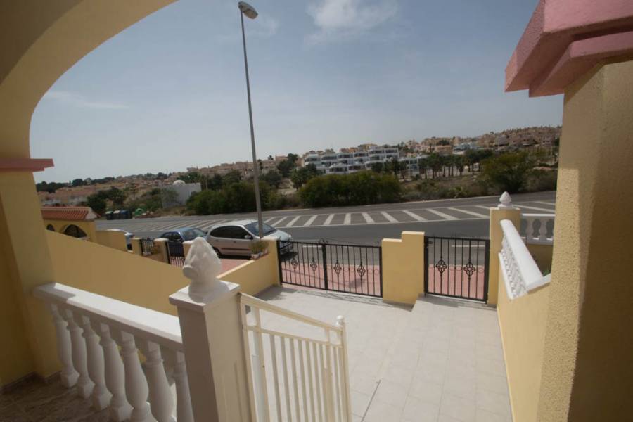 Orihuela Costa,Alicante,España,3 Bedrooms Bedrooms,2 BathroomsBathrooms,Adosada,34771
