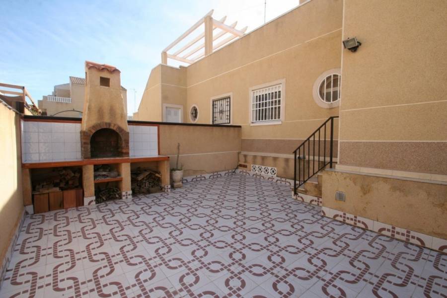 Torrevieja,Alicante,España,2 Bedrooms Bedrooms,1 BañoBathrooms,Adosada,34774
