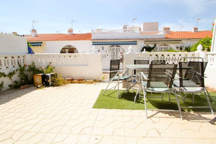 Torrevieja,Alicante,España,2 Bedrooms Bedrooms,1 BañoBathrooms,Bungalow,34781