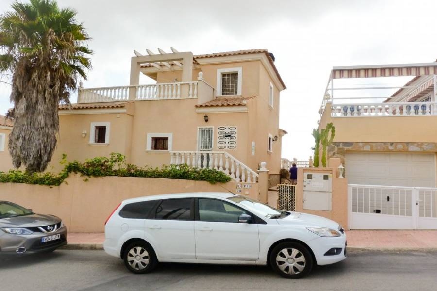 Orihuela Costa,Alicante,España,5 Bedrooms Bedrooms,3 BathroomsBathrooms,Chalets,34789