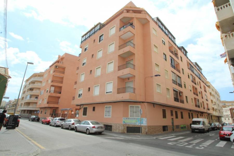 Torrevieja,Alicante,España,1 Dormitorio Bedrooms,1 BañoBathrooms,Atico,34792