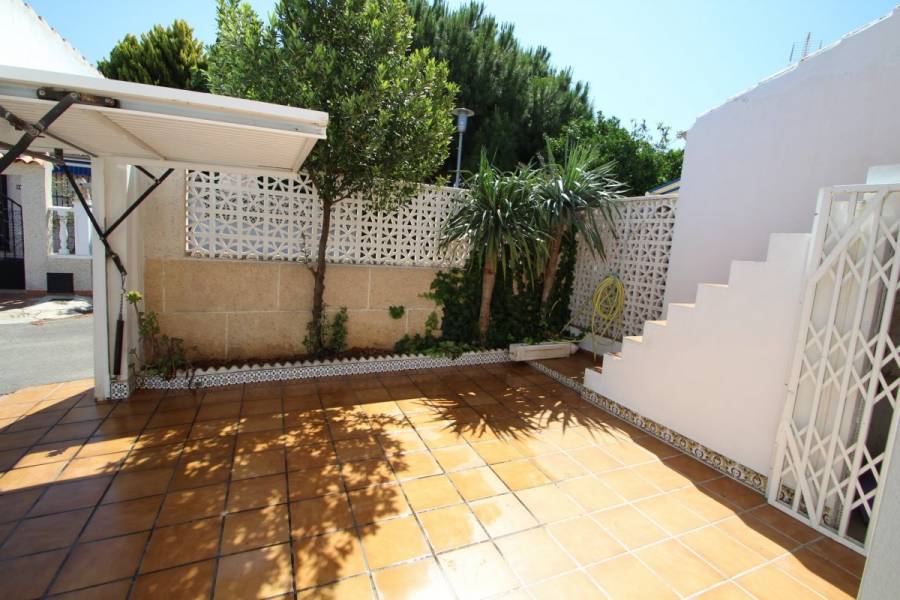 Torrevieja,Alicante,España,2 Bedrooms Bedrooms,1 BañoBathrooms,Bungalow,34798