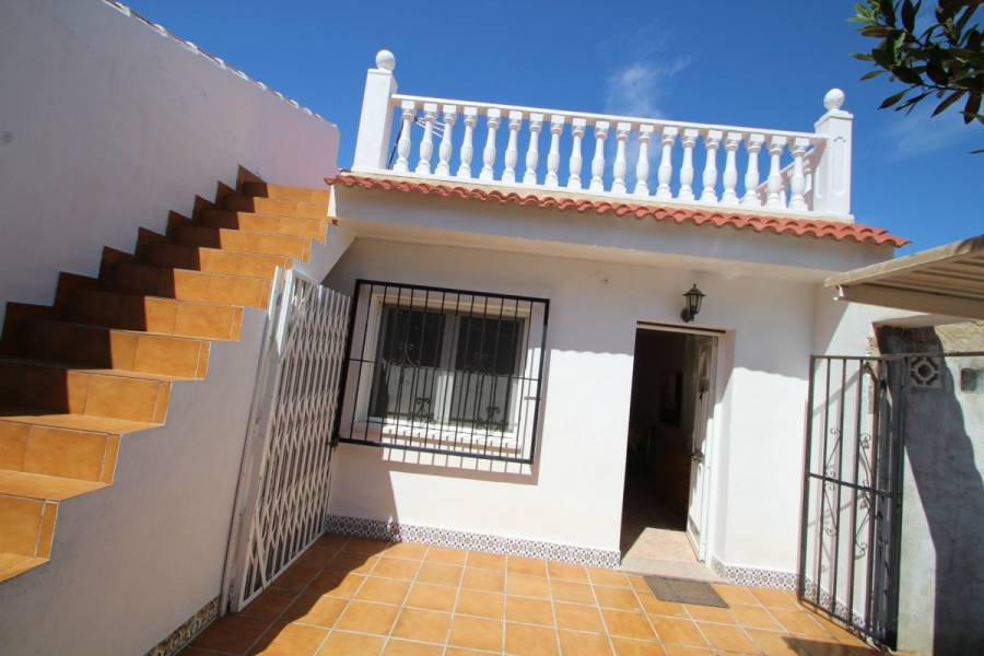 Torrevieja,Alicante,España,2 Bedrooms Bedrooms,1 BañoBathrooms,Bungalow,34798