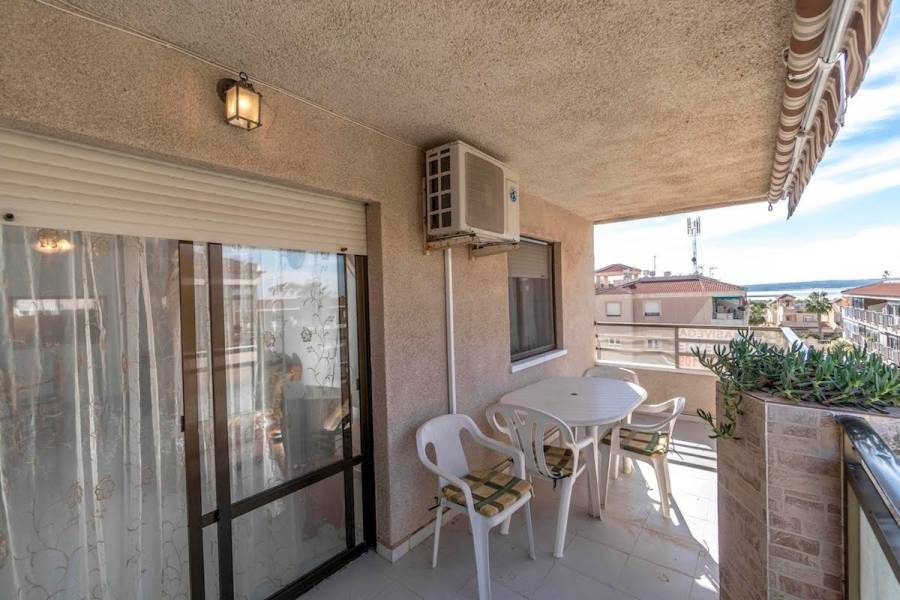 Torrevieja,Alicante,España,3 Bedrooms Bedrooms,1 BañoBathrooms,Atico,34799