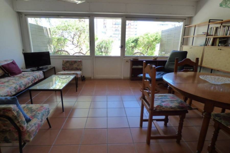 Alicante,Alicante,España,3 Bedrooms Bedrooms,2 BathroomsBathrooms,Adosada,34846