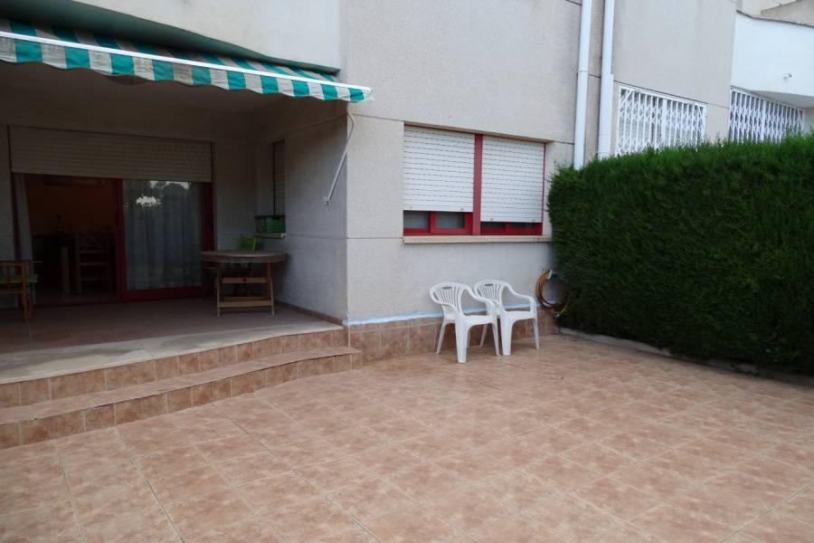 San Vicente del Raspeig,Alicante,España,3 Bedrooms Bedrooms,2 BathroomsBathrooms,Adosada,34886