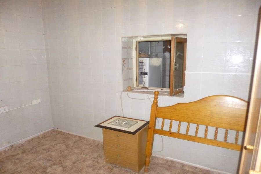 San Juan,Alicante,España,5 Bedrooms Bedrooms,2 BathroomsBathrooms,Planta baja,34892