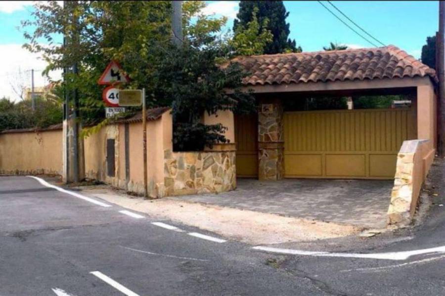 San Vicente del Raspeig,Alicante,España,4 Bedrooms Bedrooms,2 BathroomsBathrooms,Casas,34900