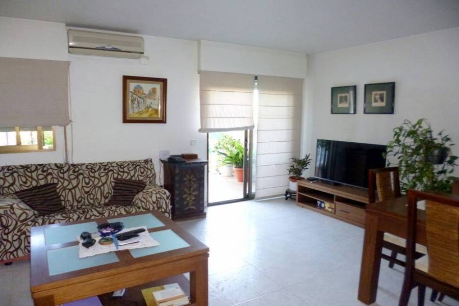 San Juan,Alicante,España,4 Bedrooms Bedrooms,3 BathroomsBathrooms,Bungalow,34901