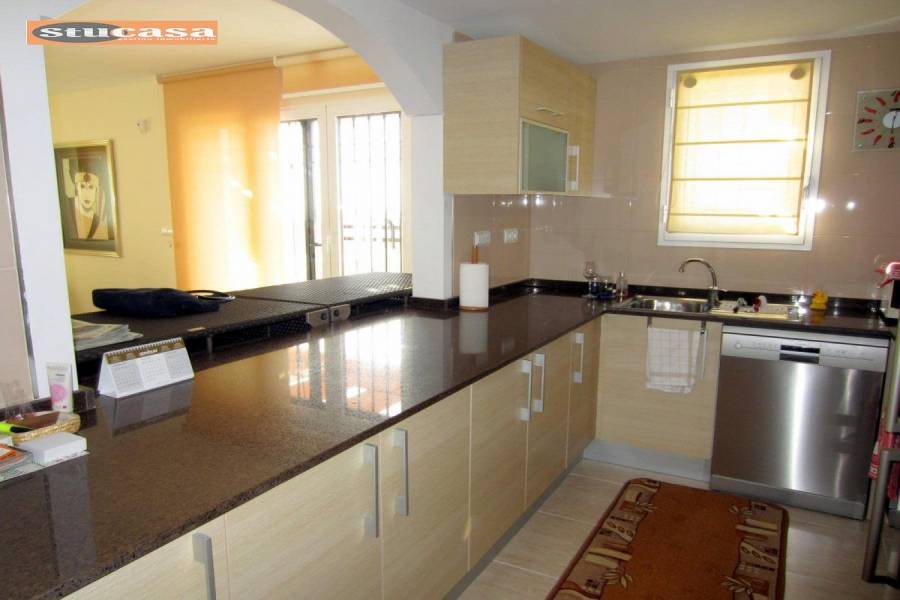 Mutxamel,Alicante,España,3 Bedrooms Bedrooms,2 BathroomsBathrooms,Atico,34915