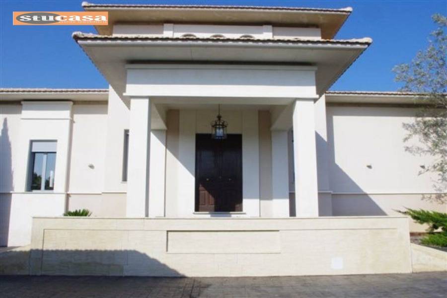 San Juan,Alicante,España,5 Bedrooms Bedrooms,4 BathroomsBathrooms,Chalets,34922