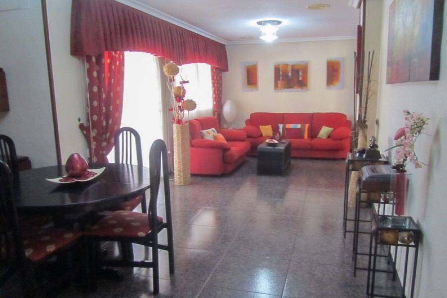 Torrevieja,Alicante,España,4 Bedrooms Bedrooms,2 BathroomsBathrooms,Atico,34934
