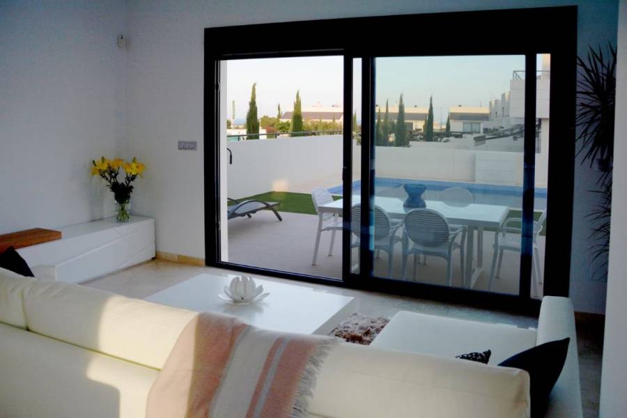 Orihuela Costa,Alicante,España,3 Bedrooms Bedrooms,2 BathroomsBathrooms,Casas,34957