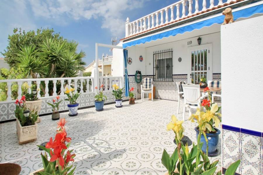 Torrevieja,Alicante,España,2 Bedrooms Bedrooms,1 BañoBathrooms,Bungalow,34965