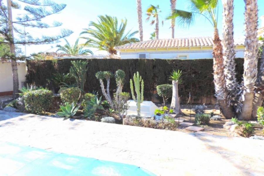 Orihuela Costa,Alicante,España,3 Bedrooms Bedrooms,4 BathroomsBathrooms,Casas,34977