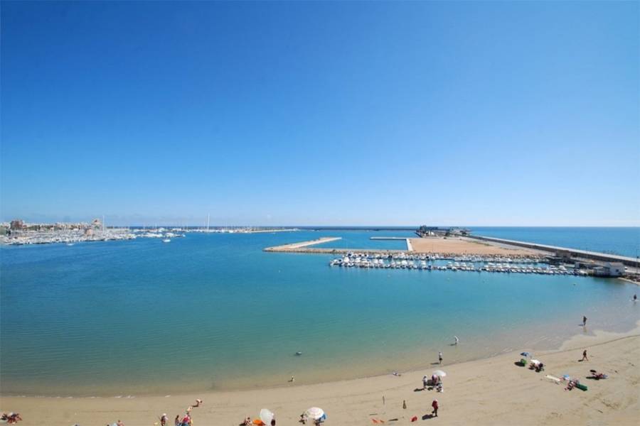 Torrevieja,Alicante,España,3 Bedrooms Bedrooms,1 BañoBathrooms,Atico,34999