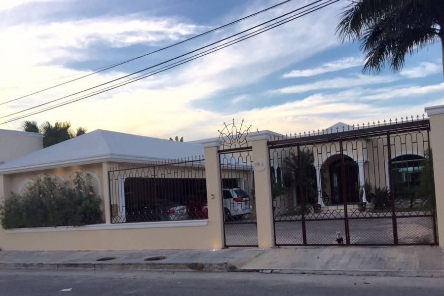 Mérida,Yucatán,Mexico,4 Bedrooms Bedrooms,6 BathroomsBathrooms,Casas,3963