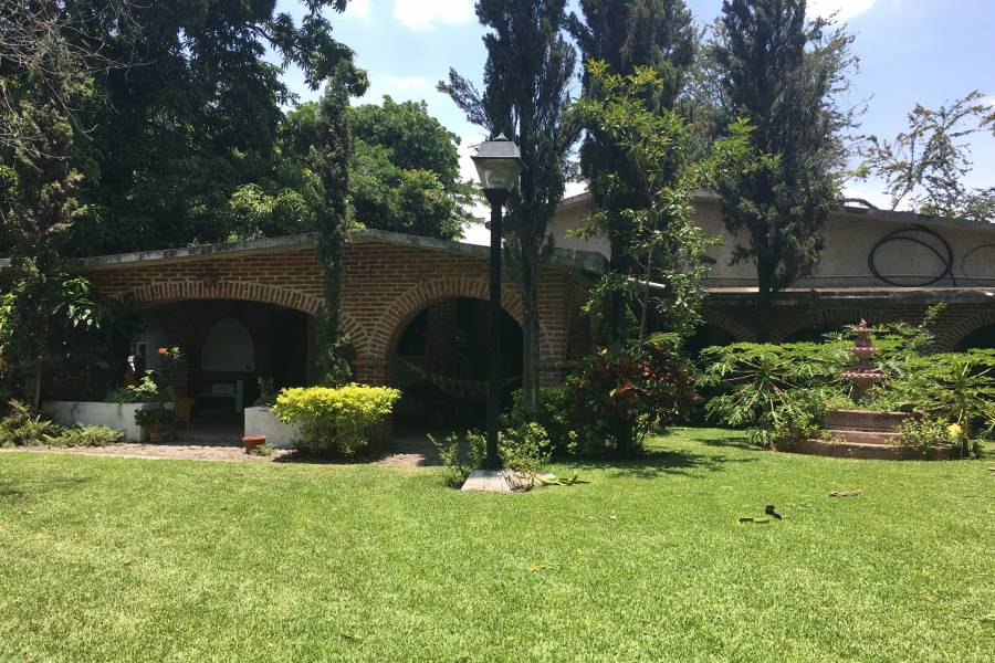 Yautepec,Morelos,Mexico,4 Bedrooms Bedrooms,4 BathroomsBathrooms,Casas,Real Oacalco,callejón,2,4081