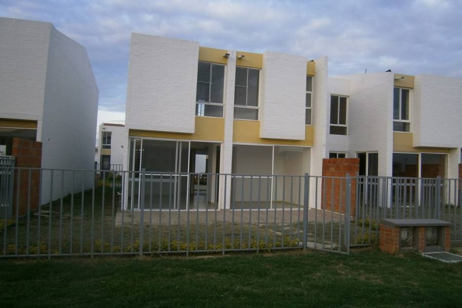 Cali,Valle del Cauca,Colombia,3 Bedrooms Bedrooms,3 BathroomsBathrooms,Casas,CR Cedros del Castillo,1,4137