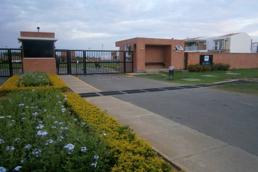 Cali,Valle del Cauca,Colombia,3 Bedrooms Bedrooms,3 BathroomsBathrooms,Casas,CR Cedros del Castillo,1,4137