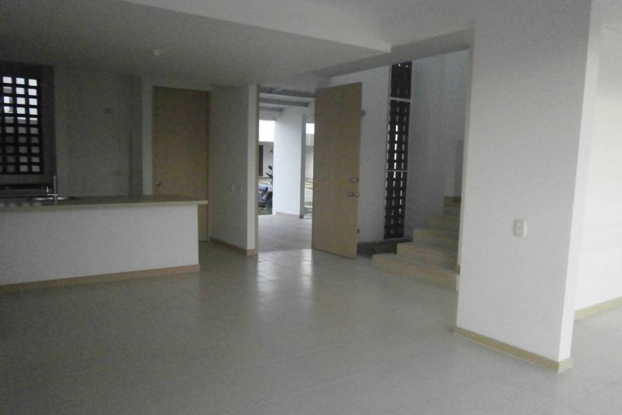 Cali,Valle del Cauca,Colombia,3 Bedrooms Bedrooms,3 BathroomsBathrooms,Casas,CR Cedros del Castillo,1,4137