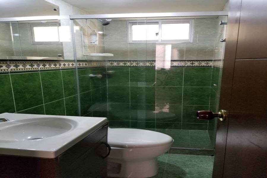 Cali,Valle del Cauca,Colombia,3 Bedrooms Bedrooms,1 BañoBathrooms,Apartamentos,1,4138