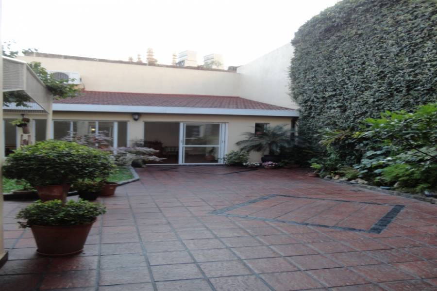Parque Avellaneda,Capital Federal,3 BañosBaños,Casas,DOLORES,1010